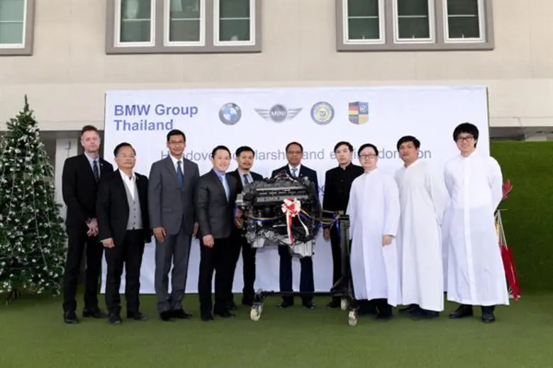บีเอ็มดับเบิลยู กรุ๊ป ประเทศไทย สานฝันนักศึกษาอาชีวะต่อเนื่องเป็นปีที่หก  ในโครงการ BMW Service Apprentice Program มอบทุนการศึกษาและเครื่องยนต์เพื่อประโยชน์ทางการศึกษา แก่วิทยาลัยเทคโนโลยีดอนบอสโก