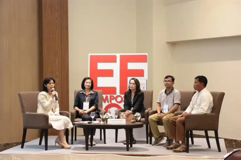 โครงการ "ดาว อีเอฟ พัฒนาเยาวชนสู่ความสำเร...