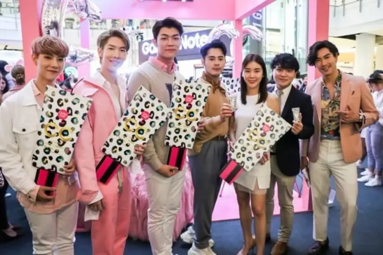 คาร์มาร์ท เปิดตัว Cathy Doll Speed White CC Cream 4 เฉดสีใหม่! กับ 2 โอปป้า ผู้โด่งดังจากซีรี่ย์และกระแสคู่จิ้นสุดฮอต “ก็อต-โจ” พรีเซนเตอร์คนล่าสุดของ Cathy Doll