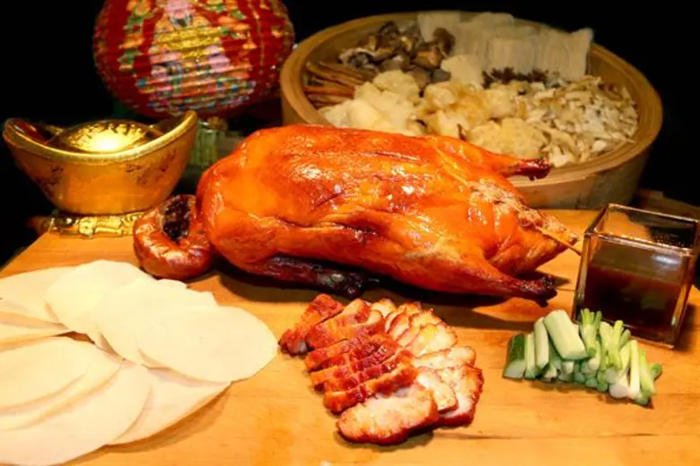 อิ่มอร่อยต้อนรับตรุษจีนปีจอด้วยบุฟเฟ่ต์มื...