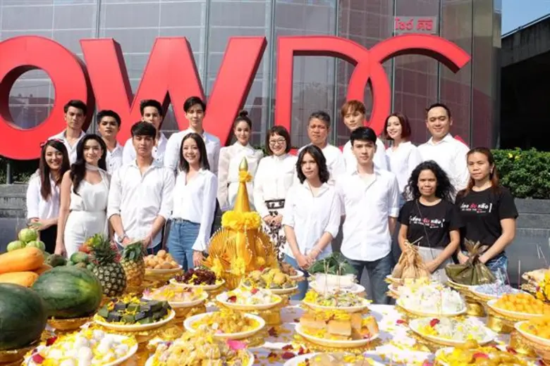 ค่ายบรอดคาซท์ฯ จัดพิธีบวงสรวงพร้อมเปิดตัวนักแสดง ซีรีย์วัยรุ่นเรื่องใหม่ “เรื่อง ลับ หลัง BE HIDE THE SIN”