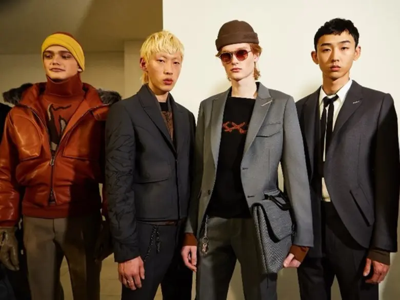 แอร์เมเนจิลโด เซนญ่า กูตูร์ แบรนด์เครื่อง...