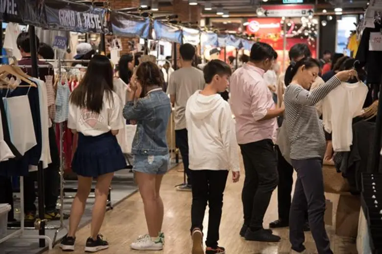 เดอะสตรีท เฟสติวัล ครั้งที่ 2 SLEEPLESS TOGETHER เทศกาลเฉลิมฉลองของคนนอนไม่หลับ 26-28 มกราคม 2561 ที่ เดอะ สตรีท รัชดา