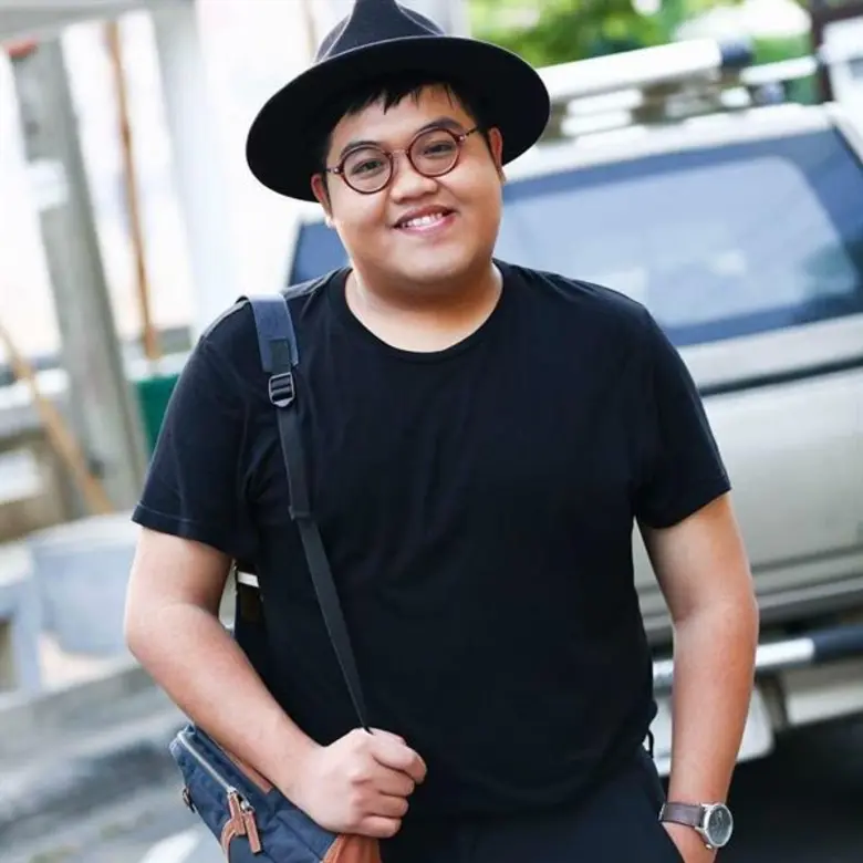 "ครูพิช-พัทธ์นิธาน ศรีเอี่ยม" ถือเป็นหัวเ...