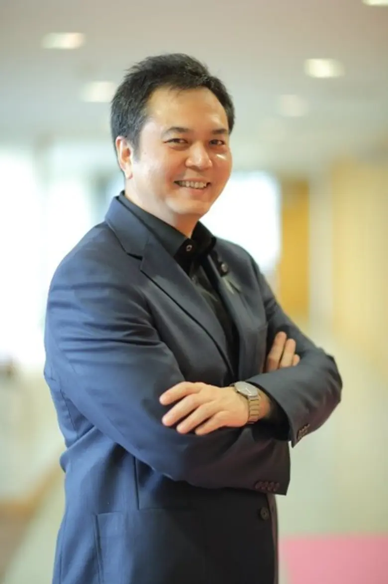 เปิดศักราชปีใหม่มา...ธรรมรัตน์ โชควัฒนา แ...