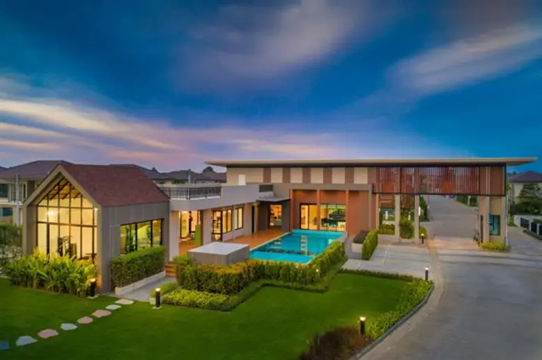 "แลนด์ แอนด์ พร็อพเพอร์ตี้ กรุ๊ป" ผู้เชี่...