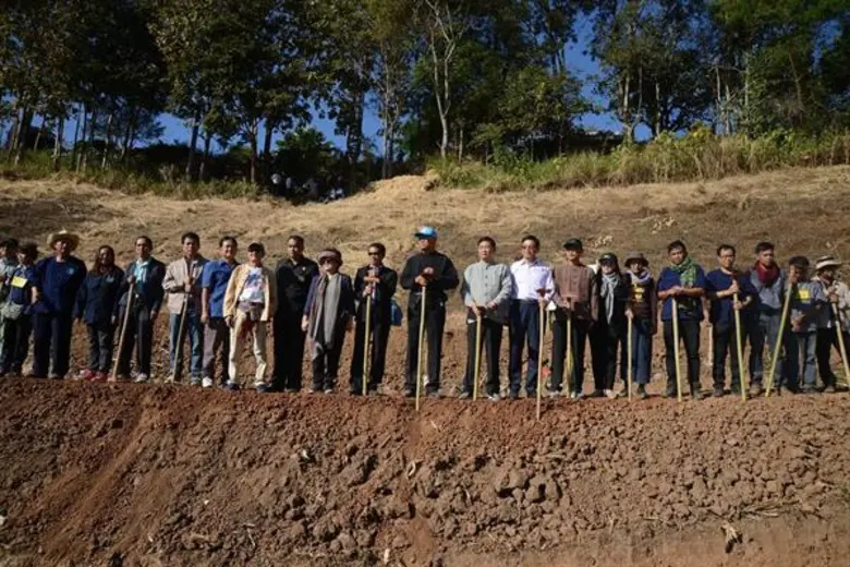 นายวิวัฒน์ ศัลยกำธร รัฐมนตรีช่วยว่าการกระ...