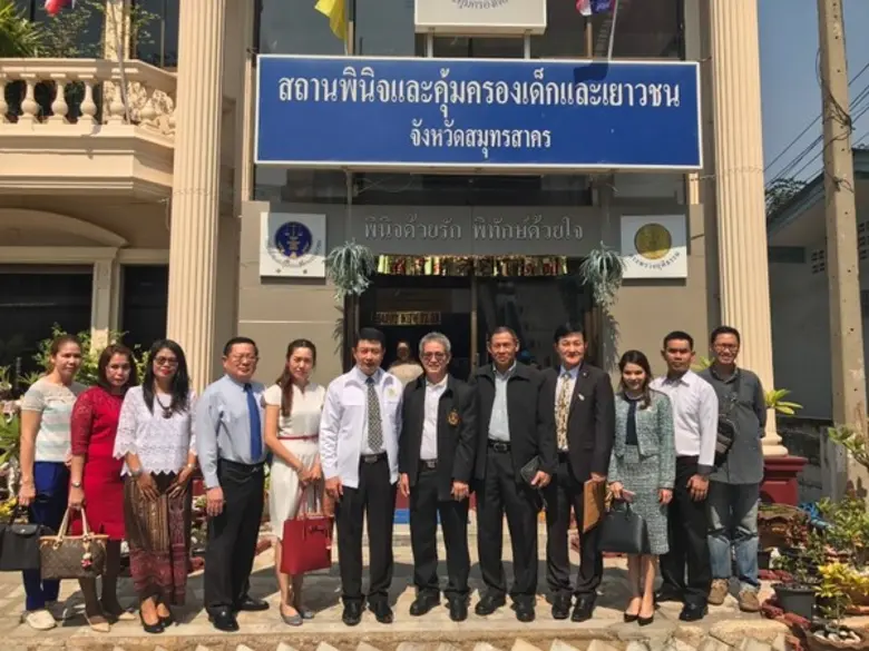 พลโท ชุมพร วิเชียร ประธานที่ปรึกษามูลนิธิ...