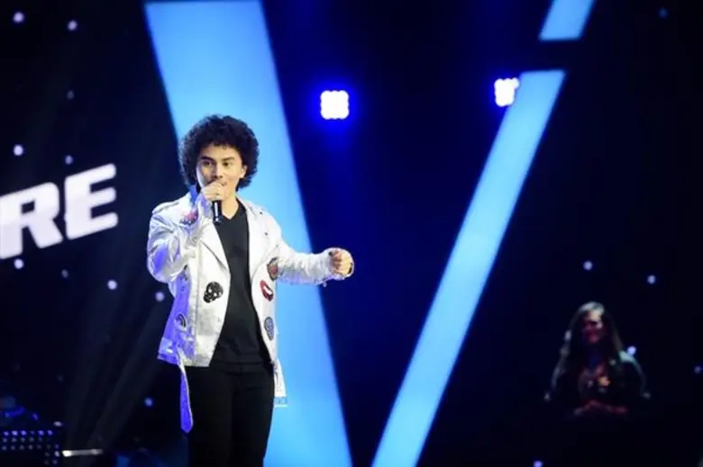 เมื่อสายนักร้องมาปะทะกัน ความเดือดดาลจึงบ...