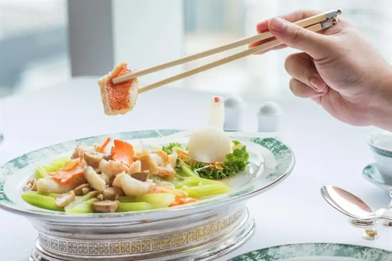 ห้องอาหารจีนไดนาสตี้ โรงแรมเซ็นทาราแกรนด์ฯ เซ็นทรัล...