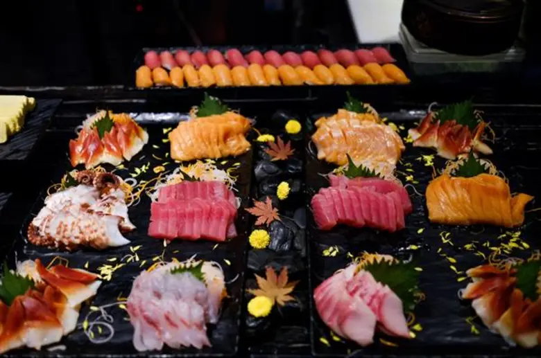 ฉลองค่ำคืนวันวาเลนไทน์สุดพิเศษไปกับ บุฟเฟ่ต์นานาชาติมื้อค่ำเลิศรส  ณ ห้องอาหาร เดอะ เรนทรี คาเฟ่ โรงแรม ดิ แอทธินี โฮเทล แบงค็อก, อะ ลักซ์ชูรี คอลเล็คชั่น โฮเทล