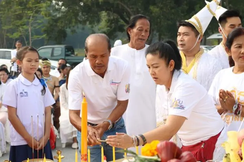 จ๊อบ-แอ-เอก เดอะสตาร์ ร่วมพิธีบวงสรวงปิดกล้องภาพยนตร์ "777นะชาลีติ"