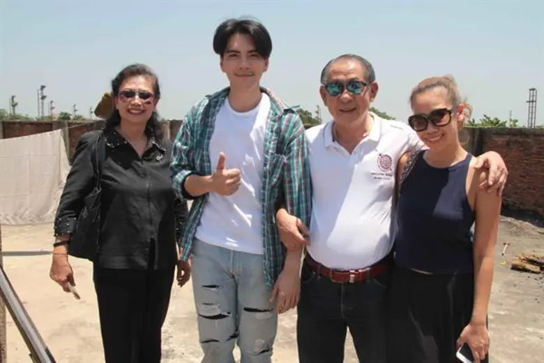 ตีแผ่ชีวิตจริงยิ่งกว่านิยายของตำรวจไทย จากปลายปากกาของ  “พ.ต.อ.บรรดล” ผู้ปิดบัญชีตี๋ใหญ่ ใน “มือปราบเหยี่ยวดำ”