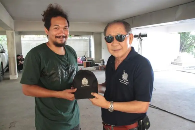 ตีแผ่ชีวิตจริงยิ่งกว่านิยายของตำรวจไทย จากปลายปากกาของ  “พ.ต.อ.บรรดล” ผู้ปิดบัญชีตี๋ใหญ่ ใน “มือปราบเหยี่ยวดำ”