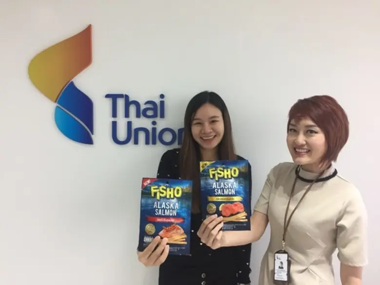 ฟิชโชเปิดตัว“ฟิชโช อลาสก้า แซลมอน” ครั้งแรกของปลาเส้นที่ผสมเนื้อปลาแซลมอนนำเข้าจากอลาสก้า อร่อยเข้ม เต็มคำ และได้คุณค่าทางสารอาหารจากปลาทะเลครบถ้วน