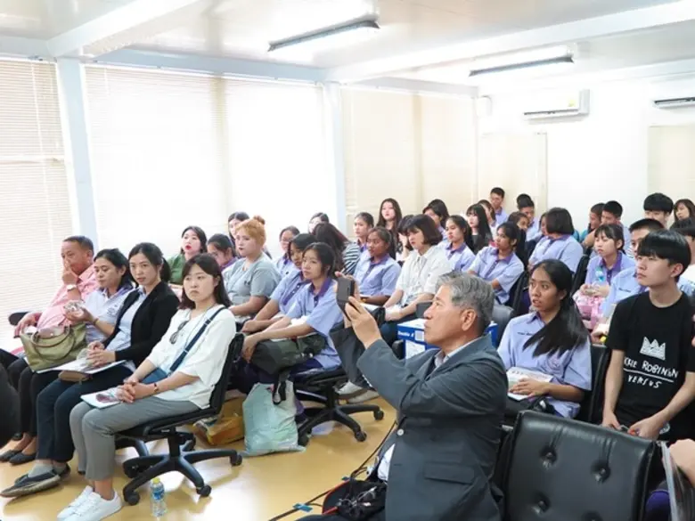 ศึกษาดูงานการก่อสร้างทางรถไฟฟ้า