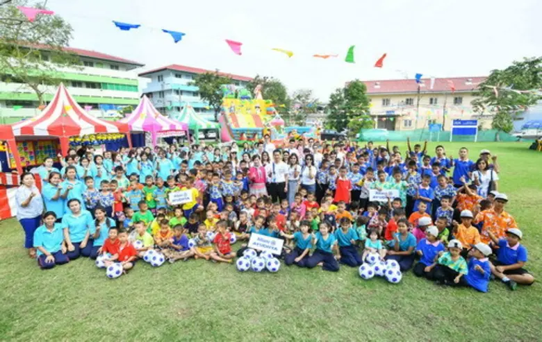 คุณ วิรงค์ พัฒนกำจร รองกรรมการผู้จัดการให...