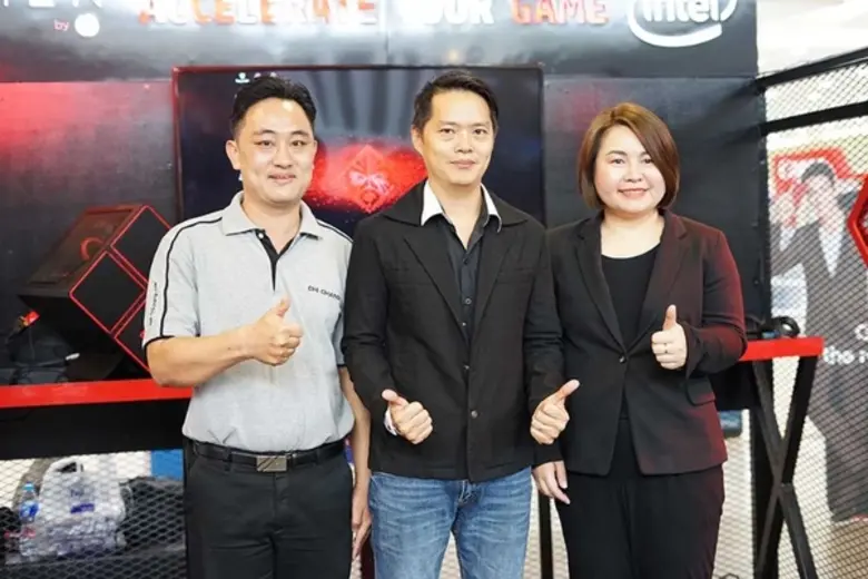 HP ร่วมกับ ชิชางคอมพิวเตอร์ เปิดตัวเครื่อ...
