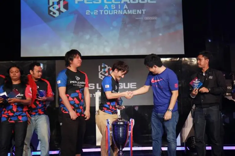 จบไปแล้วอย่างสวยงามกับการแข่งขัน PES LEAU...