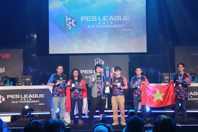 ญี่ปุ่นคว้าแชมป์ไปครอง กับ การแข่งขัน PES LEAUGUE ASIA 2v2 Tournament