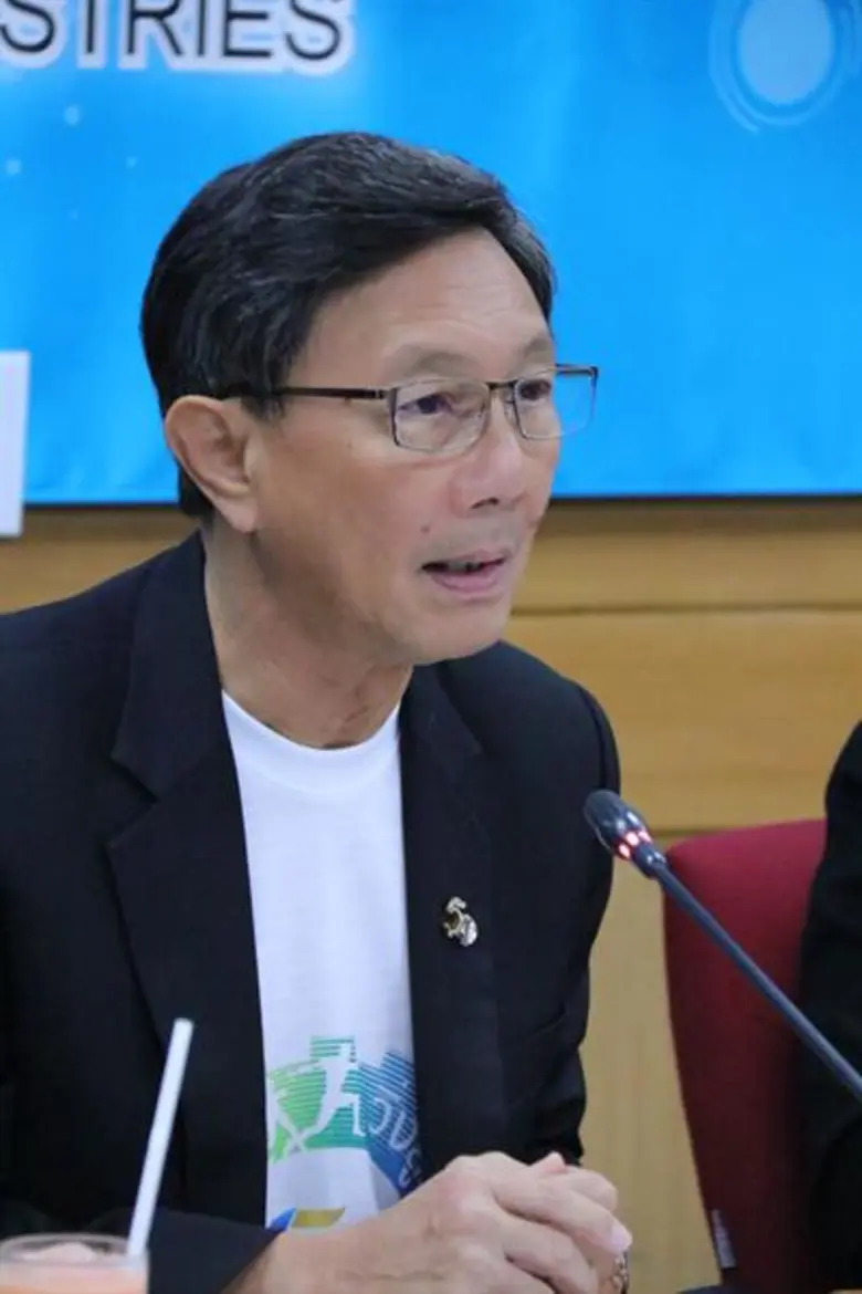 ปี 2560 ผลิตรถยนต์ 1,988,823 คัน มากกว่าปีที่แล้ว ร้อยละ 2.28  ขายในประเทศ 871,650 คัน มากกว่าปีที่แล้ว ร้อยละ 13.4 ส่งออก 1,139,696 คัน น้อยกว่าปีที่แล้ว ร้อยละ 4.11