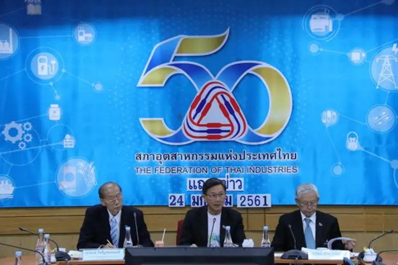 ปี 2560 ผลิตรถยนต์ 1,988,823 คัน มากกว่าปีที่แล้ว ร้อยละ 2.28  ขายในประเทศ 871,650 คัน มากกว่าปีที่แล้ว ร้อยละ 13.4 ส่งออก 1,139,696 คัน น้อยกว่าปีที่แล้ว ร้อยละ 4.11