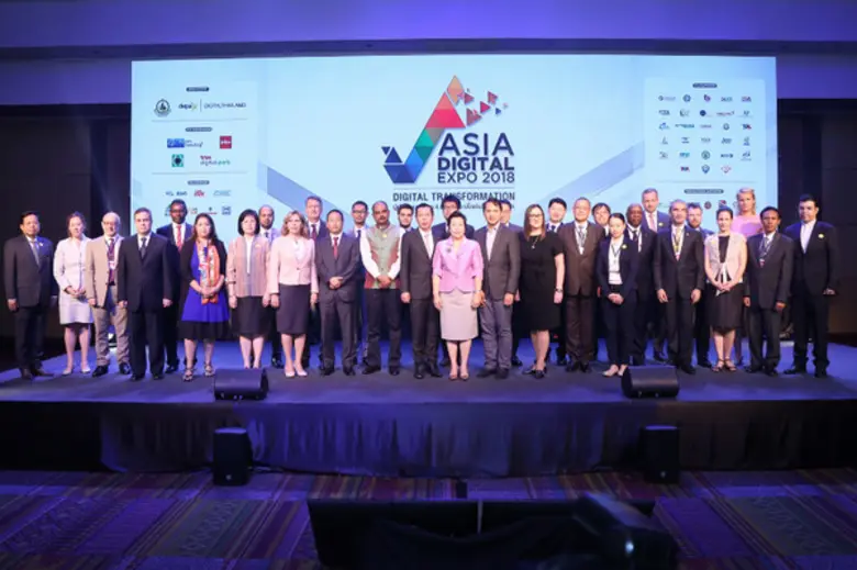 นางสาวอัจฉรินทร์ พัฒนพันธ์ชัย ปลัดกระทรวง...