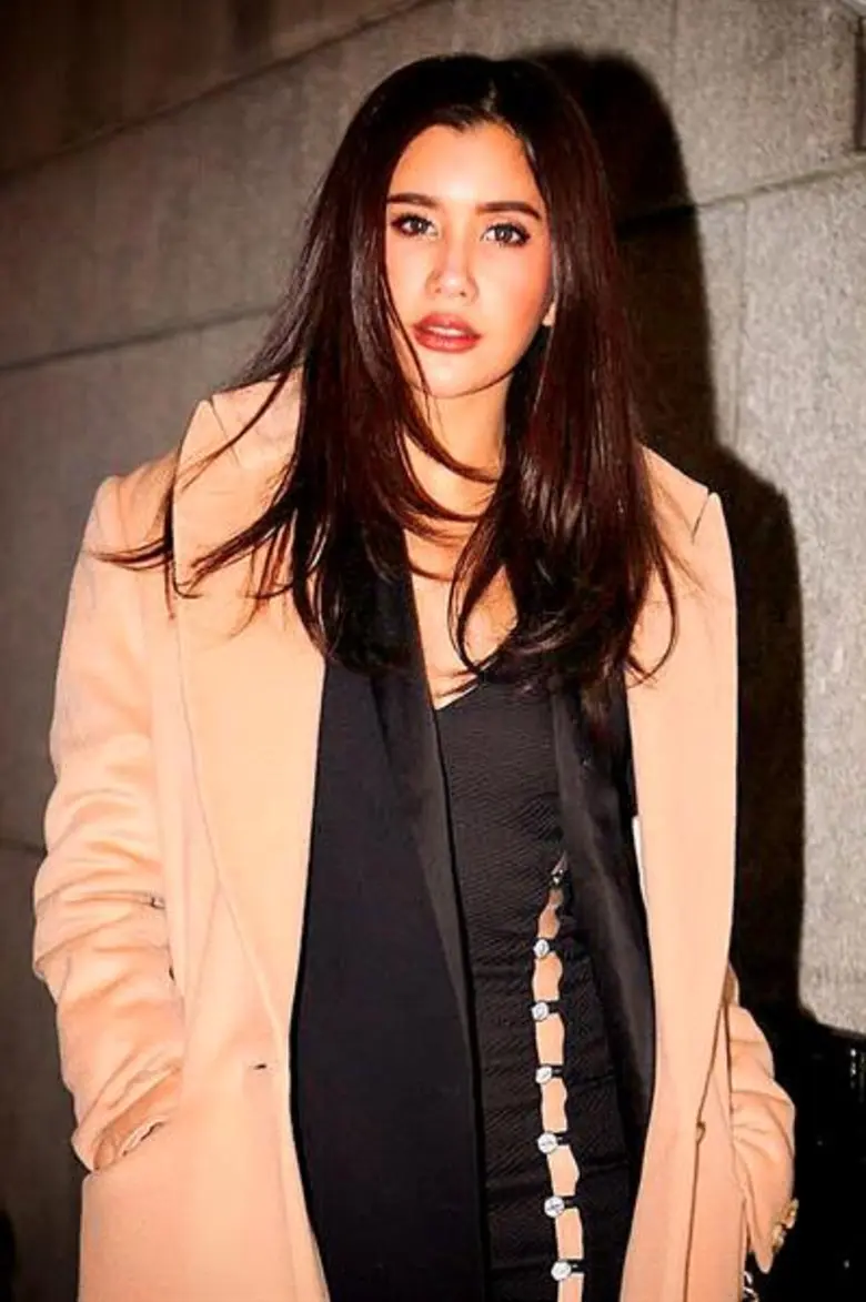 ปู - อเล็กซ์ - ขวัญ  ชวนอาสาสมัครดำน้ำเก็บขยะทะเลและชายหาดภูเก็ต ในกิจกรรม Upcycling The Oceans, Thailand