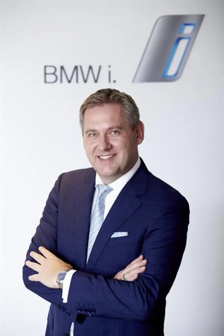 - บีเอ็มดับเบิลยู กรุ๊ป สร้างสถิติใหม่ด้วยยอดขายรถย...