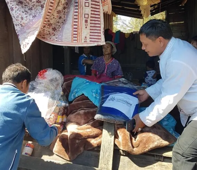 มูลนิธิเวิร์คพอยท์มอบผ้าห่มชาวบ้าน จ.เชียงใหม่