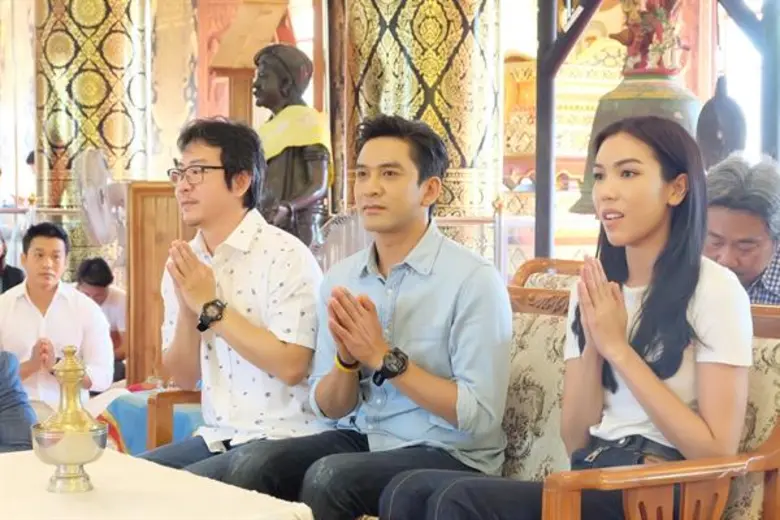 ช่อง 3 – กันตนา ถือฤกษ์ดี บวงสรวงเบิกฤกษ์ละครออนแอร์ “เงินปากผี” “ป๋อ ณัฐวุฒิ – เด่นคุณ” นำทัพนักแสดง แฟนละคร ร่วมพิธีเสริมสิริมงคล