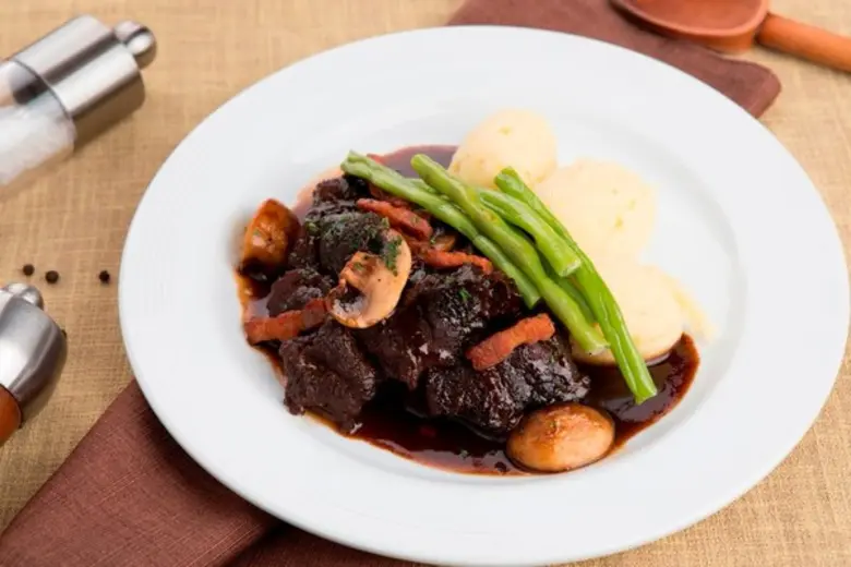 ตลอดเดือนมกราคม 2561 นี้ ห้องอาหารโอเอซิส...