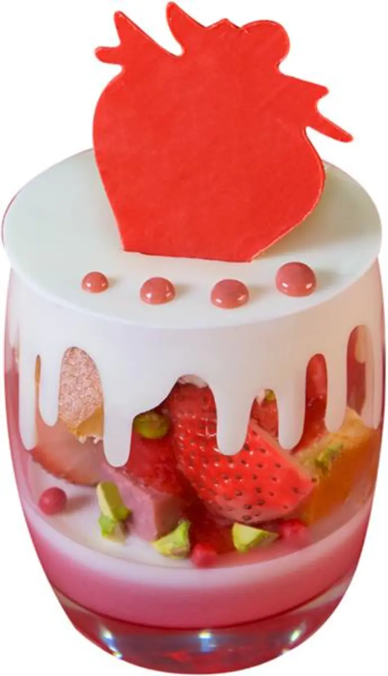 Kyo Roll En ต้อนรับวาเลนไทน์ ด้วย Strawberry Romance ที่สุดของความอร่อยแบบหวานละมุน