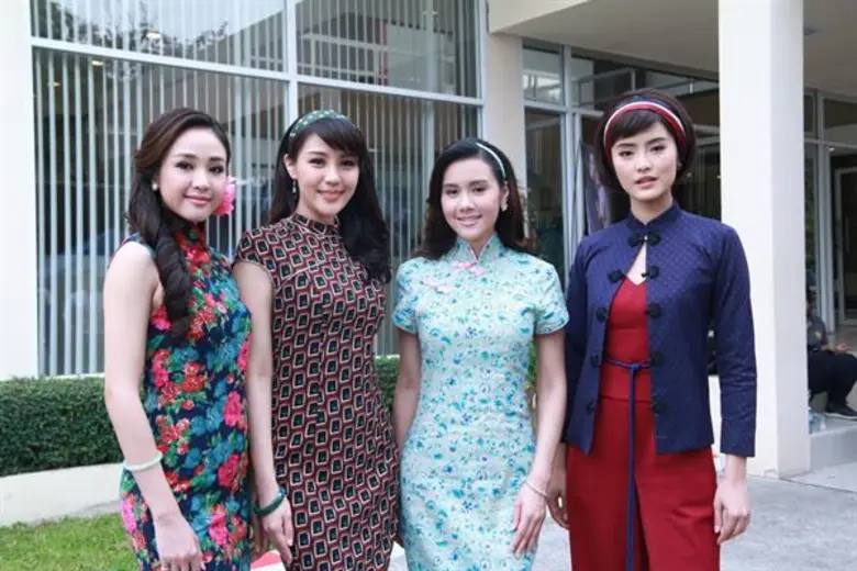 “พี่ปิ่น - ณัฏฐนันท์” บิ๊กบอสจากค่ายทีวีซีน จับพระนางคู่ขวัญคู่ใหม่ “เจมส์ มาร์ ประกบ เดียร์น่า” ในละครบู๊ดราม่าสุดเข้มข้น “ชาติเสือพันธุ์มังกร”