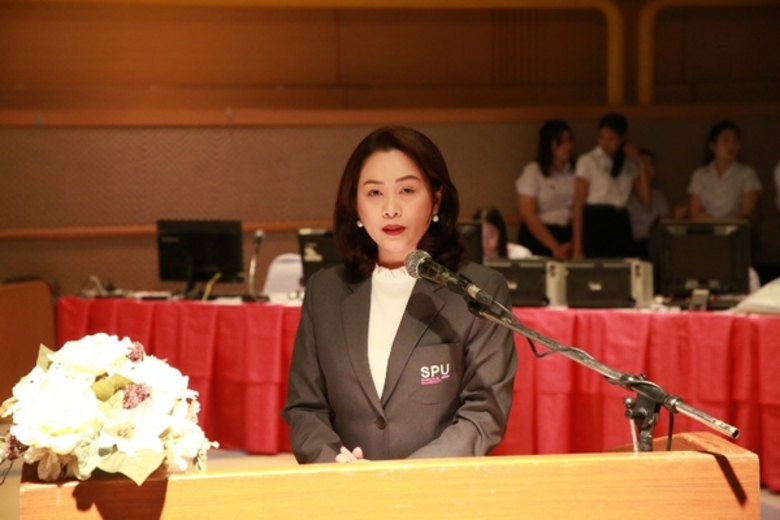 รร.ถาวรานุกูล เฉียบ! คว้าถ้วยพระราชทานฯ แข่งขันตอบปัญหาด้านวิชาการ ม.ปลาย จัดโดย คณะบัญชี ม.ศรีปทุม