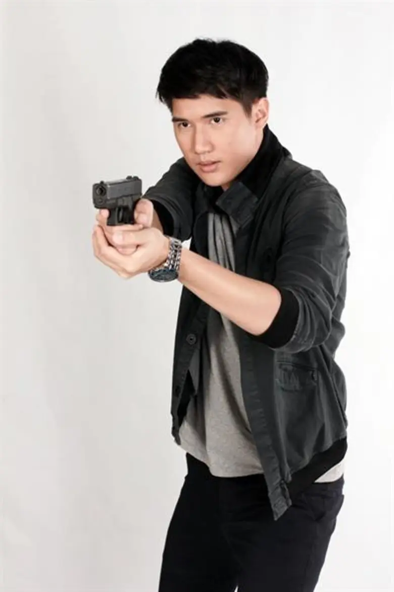 ตอง-พชรพล ใช้เทคนิคดูหนังแอ็คชั่น ฝึกเป็นตำรวจในละคร “แม่สื่อจอมป่วน”