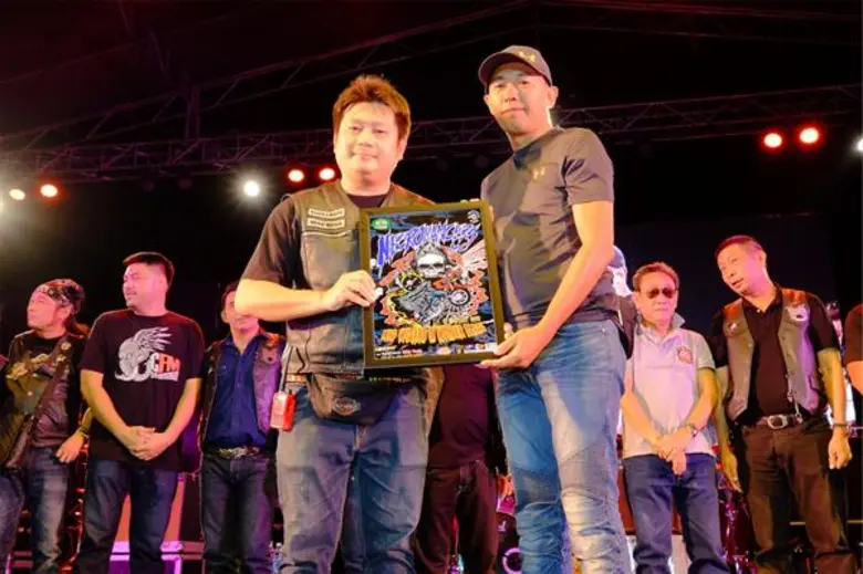 เอเชียทีค เดอะริเวอร์ฟร้อนท์ ร่วมกิจกรรม 'Mad Wizard In Wonder Place Party’ ฉลอง 7 ปี กลุ่มคนรักฮาร์เล่ย์ พร้อมคอนเสิร์ตสุดมันส์จากตำนานร็อคเกอร์เมืองไทย