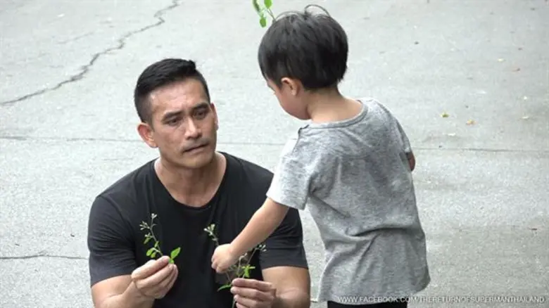 รักใสใสหัวใจเตาะแตะ ลูกจ๋าฯ ทำเอาป๊ะป๋าต้...