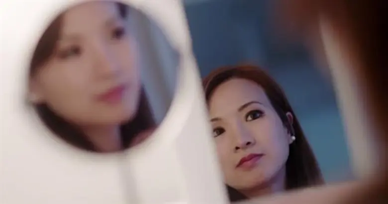 คำถามที่ว่า "อายุเท่าไหร่แล้ว?" "เงินเดือ...