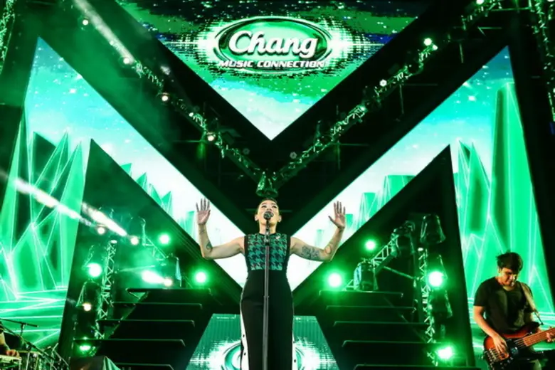 กลับมาอีกครั้ง...ยิ่งใหญ่กว่าเดิม “ช้าง มิวสิค คอนเนคชั่น มิวสิคโทรโพลิส” มหานครดนตรี ที่เชื่อมทุกมิตรภาพ พบกันที่ ลานประเสริฐแลนด์ จังหวัดเชียงใหม่ 3 กุมภาพันธ์ 2561 นี้ ประตูเปิด 17.00 น.