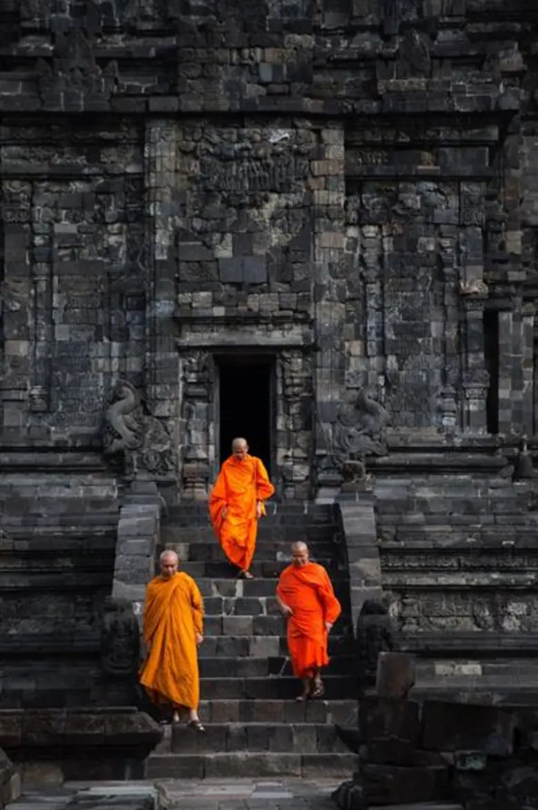 ตามความเข้าใจของคนไทย และคนต่างชาติโดยทั่...