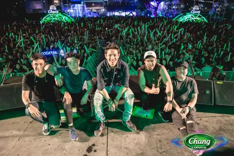 ชาวเมืองชล ใครที่เป็น FC หอยนางรม เอ๊ย!! ...