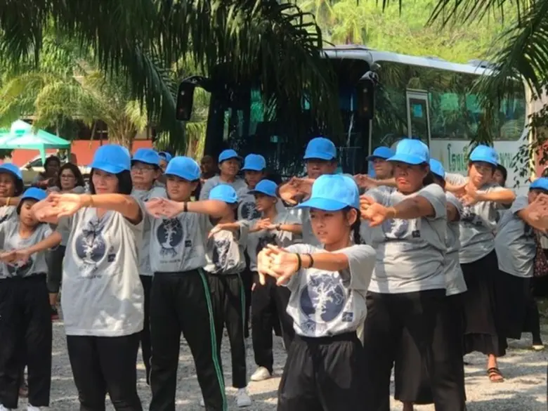 เอสวีแอล กรุ๊ป สร้าง “เยาวชนคนอาสา” อ.บางสะพาน ผ่านโครงการ “ก้าวเล็กๆ ที่ยิ่งใหญ่ กับก้าวคนละก้าว” รณรงค์การออกกำลังกายในผู้สูงวัย