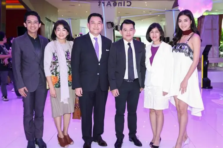 จ๋า-ณัฐฐาวีรนุช, รัดเกล้า และ แพนเค้ก-เขมนิจ ร่วมชื่นชมภาพยนตร์ประกอบบทเพลงสรรเสริญพระบารมี ชุด “พระราชปณิธานของสมเด็จพระเจ้าอยู่หัว”