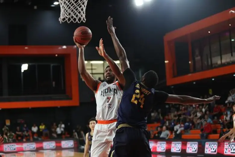 ผลคะแนนบาสเกตบอล TBSL 2018 ระหว่างคู่ ทีมโมโนแวมไพร์ กับ ทีมไฮเทค