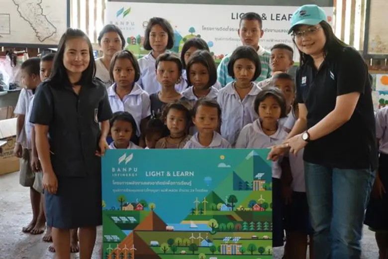 บ้านปู อินฟิเนอร์จี ส่องสว่างอนาคตเยาวชนไทยด้วยพลังงานสะอาดในโครงการพลังงานแสงอาทิตย์เพื่อการเรียนรู้ ปูรากฐานสู่การพัฒนาที่มั่นคงและยั่งยืน