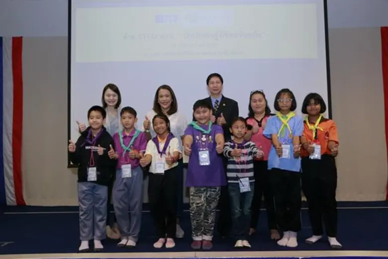 ผศ. ดร. รวิน ระวิวงศ์ ผู้อำนวยการองค์การพ...