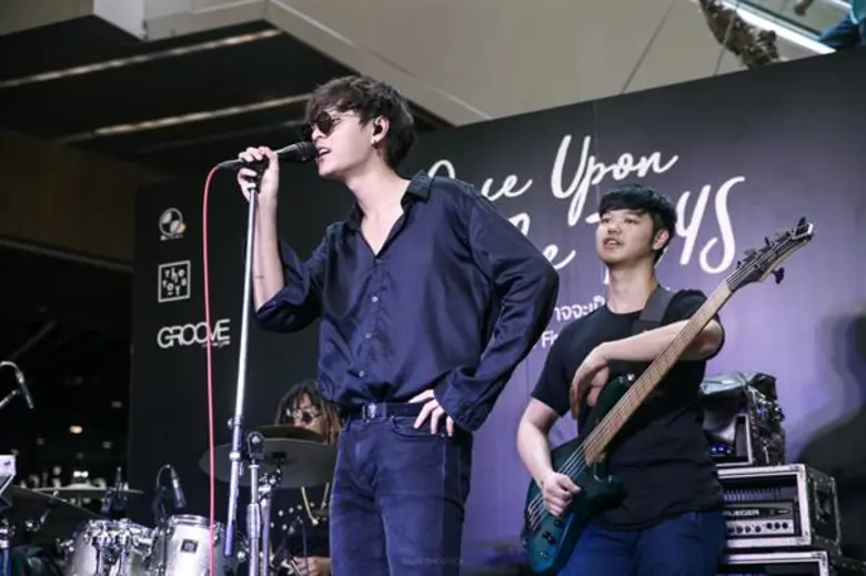 “The TOYS” น้ำตาคลอ ประทับใจแฟนคลับทะลักลานกิจกรรม มอบเซอร์ไพร์สชุดใหญ่จัดเต็มงาน “Once Upon The TOYS มันก็อาจจะเป็นครั้งเดียว…The First Meet Concert”