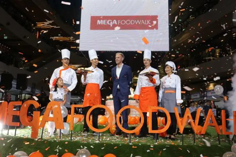 มาริโอ้ – บอย ปกรณ์ – เต๋อ ฉันทวิชช์ ร่วมเสิร์ฟความสุข เปิดตัว 'เมกา ฟู้ดวอล์ค’ แหล่งรวมความอร่อยแห่งกรุงเทพตะวันออก ณ ศูนย์การค้าเมกาบางนา