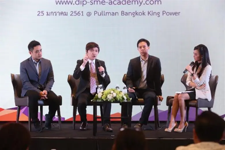 กรมส่งเสริมอุตสาหกรรม จับมือจุฬาลงกรณ์มหาวิทยาลัยเปิดตัว“DIP SME Academy” และระบบการเรียนรู้อิเล็กทรอนิกส์ ผลักดันแนวคิดนวัตกรรมเชิงสร้างสรรค์ พัฒนาศักยภาพต่อยอดธุรกิจเพื่อผู้ประกอบการรุ่นใหม่ในยุคเศรษฐกิจ 4.0
